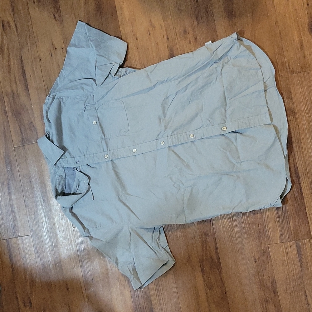 The North Face Button Down Short Sleeve Size L